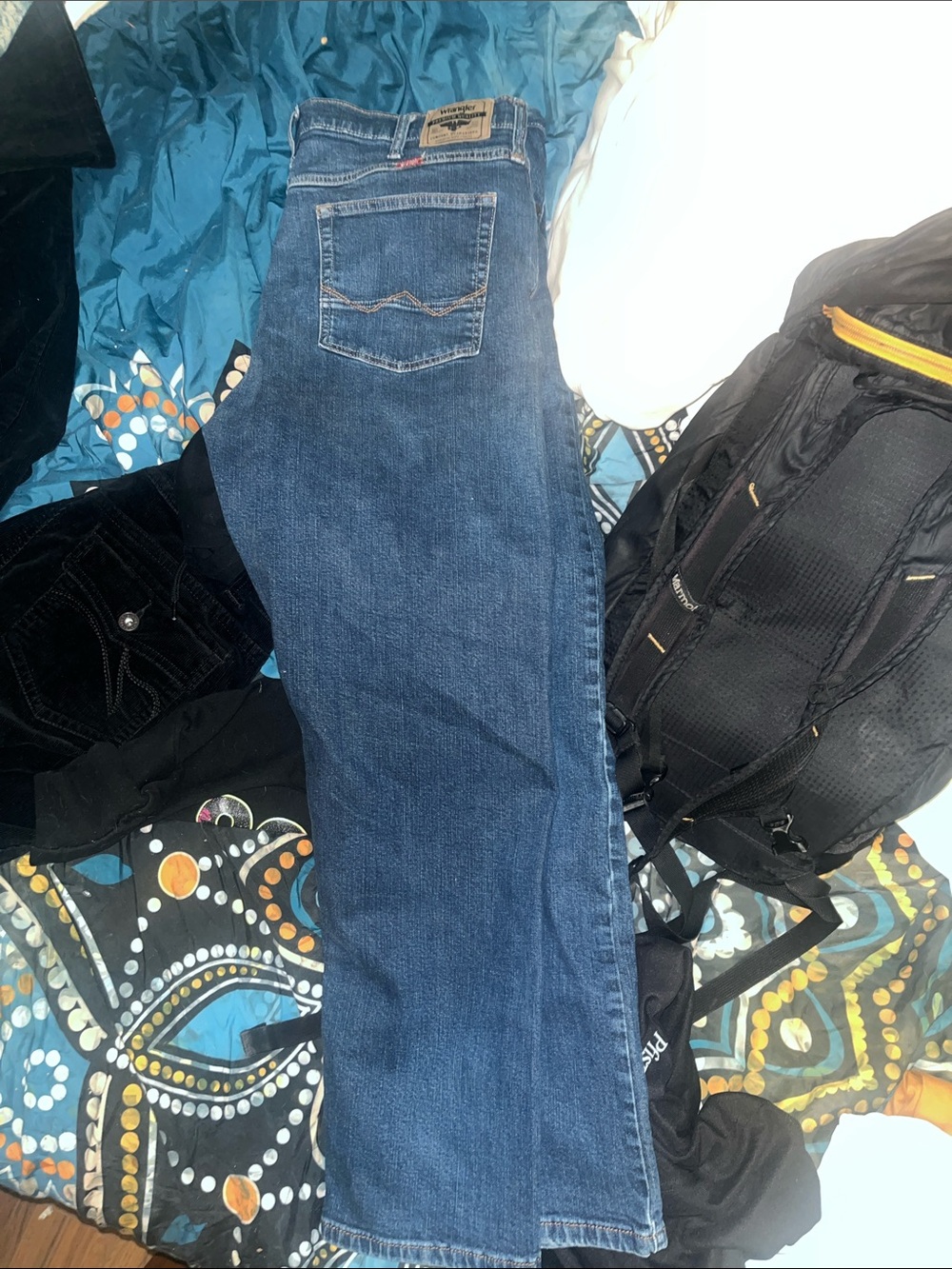 Men’s wrangler jeans 38x30 regular taper
